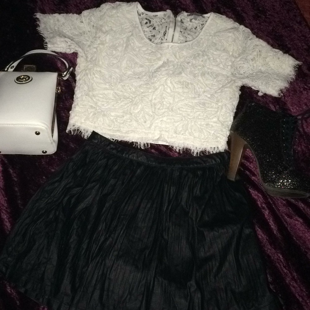 Mini Faux leather skirt